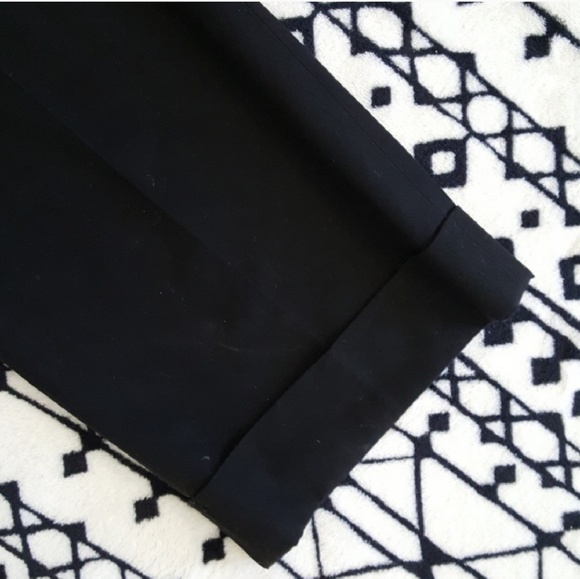 🍀SALE🍀Michael Kors Capris - Picture 3 of 5